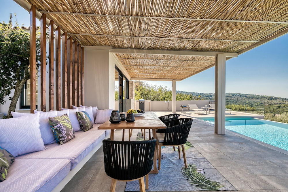 Art Blue Villas
