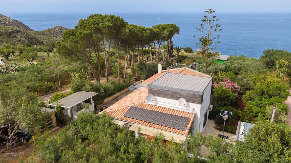 Villa Cardia a Cala Bianca