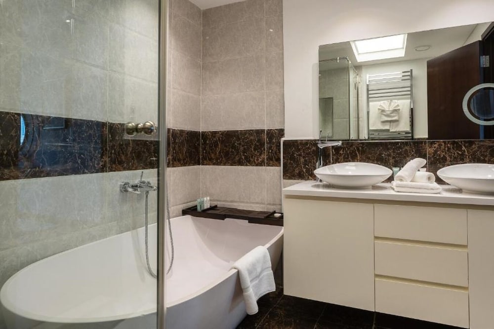 Bellavista-Charming-1Bedroom with Annex