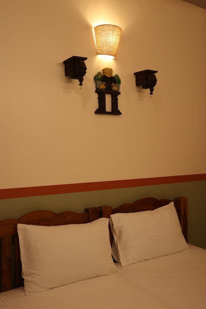 Dwaraka Guest House