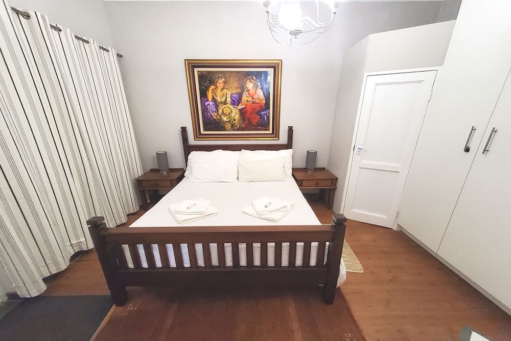 Sea Point Lifestyle Lodge