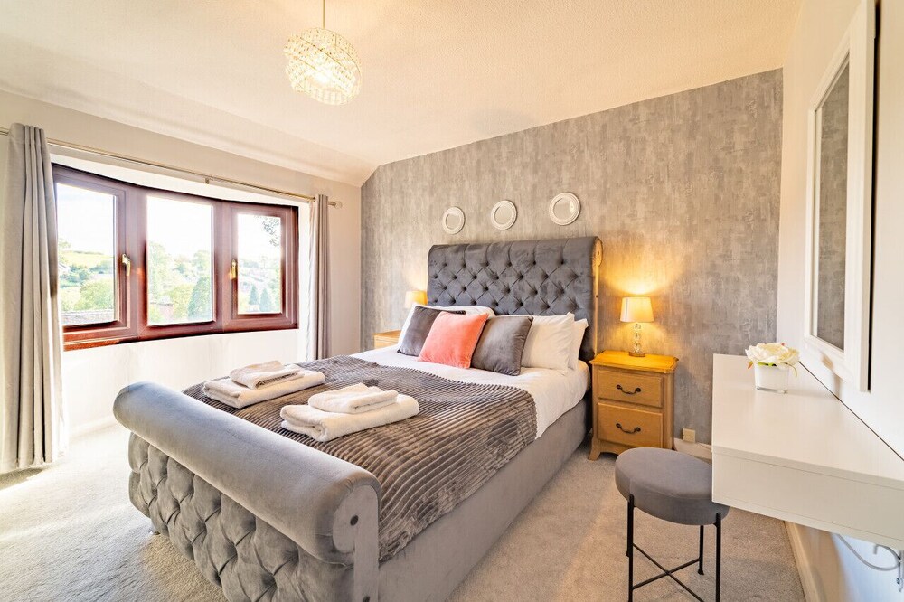 Belle Cottage in Ashbourne view 3