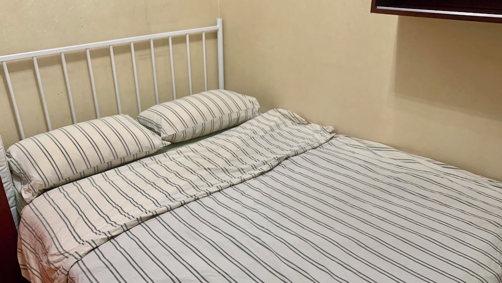 Beijing Furnished Apt with Queen bed