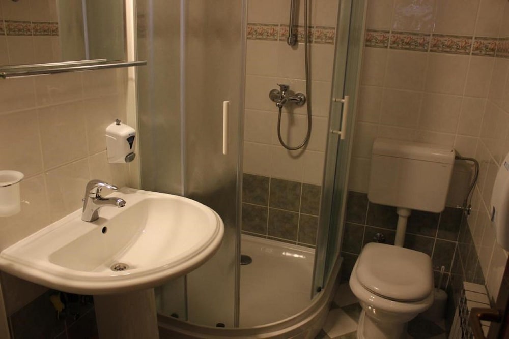 Apartments Pansion Franka 4