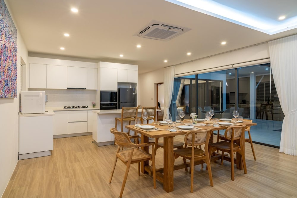 Brand New 3 bed Sea View Villa - KBR31