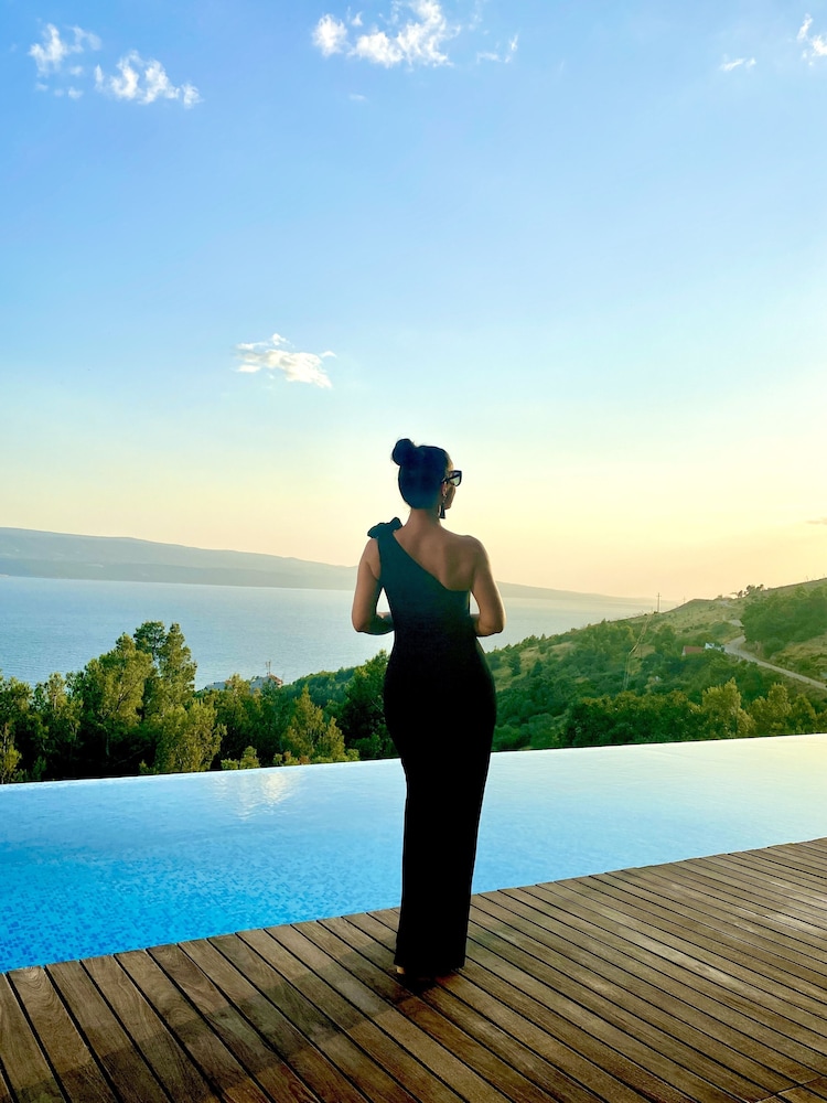 Villa Forte-the Exclusive Private Villa With Amazing sea View Located in Mimice view 5