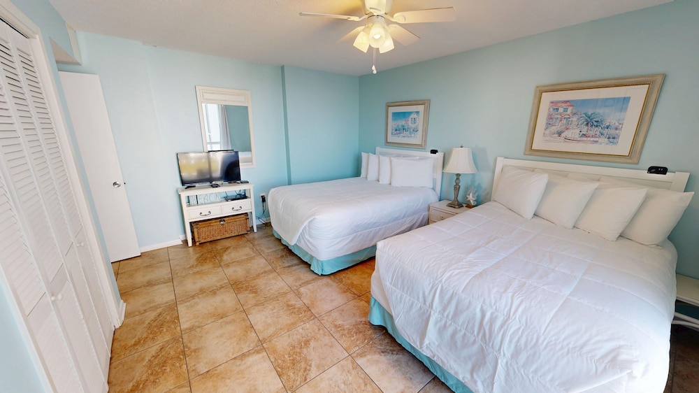 Shoreline Towers 2052 2 Bedroom Condo