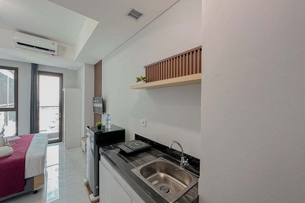 Simple Studio At The Trans Icon Surabaya Apartment