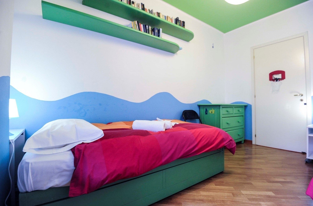 Park Apartment