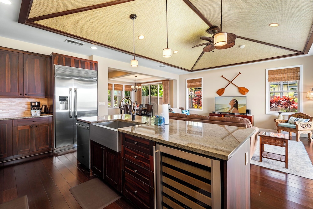 Ocean Front - Private Pool & Grill - Vrkcv