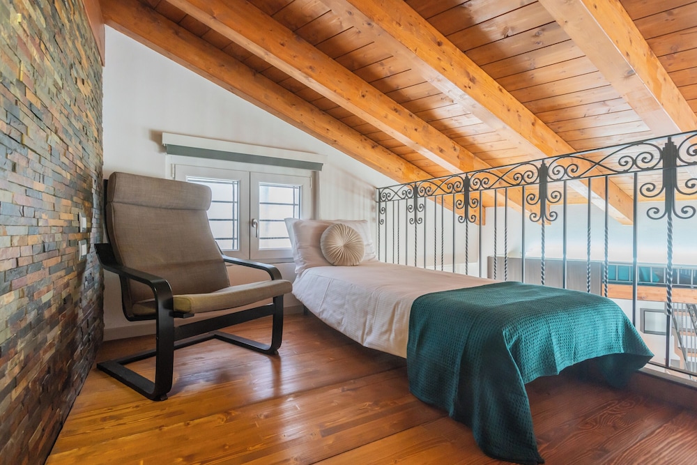 Domus in Como by Rent all Como