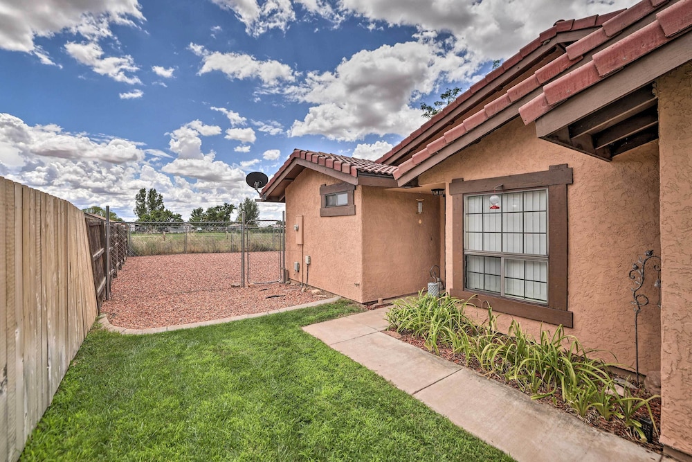Quaint & Welcoming Kanab Home w/ Patio!