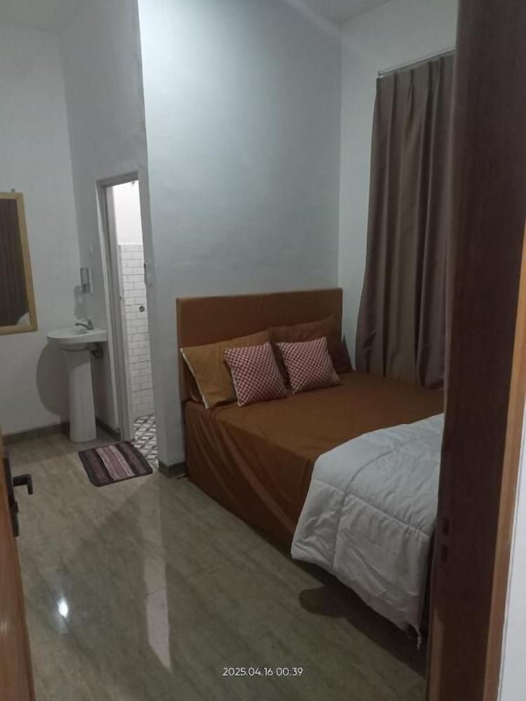 Fika Guest House