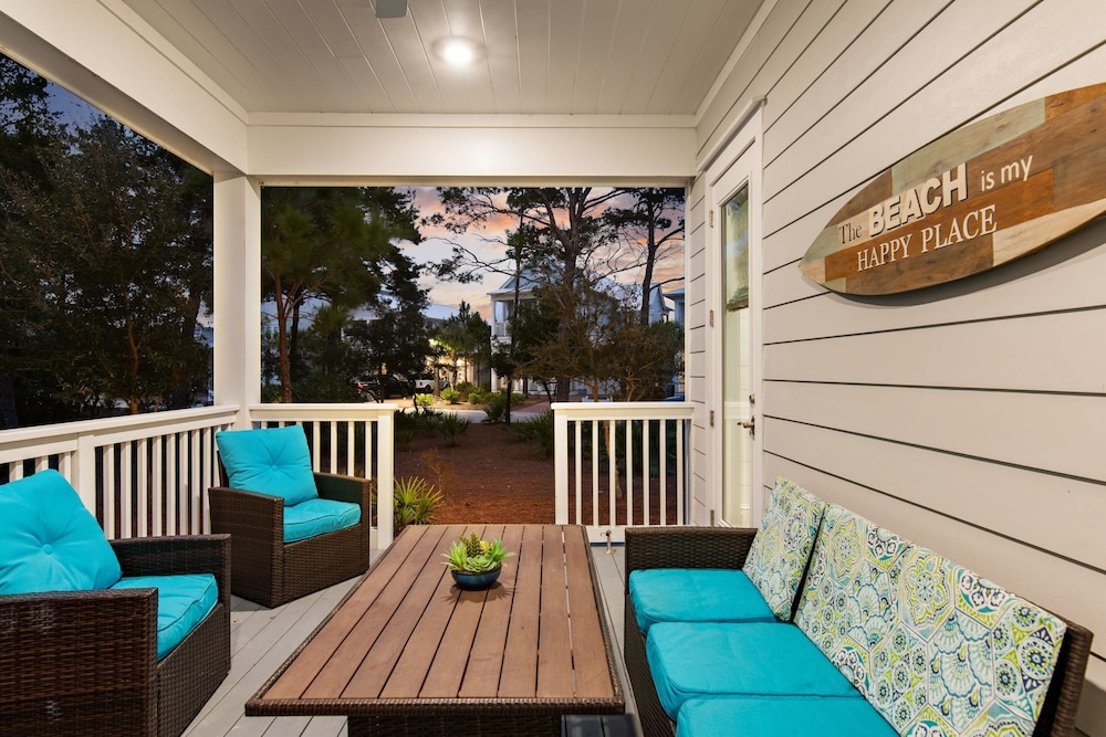Walk to the Beach Pool 5bdr 3 Porches Beach Sea-ker s Retreat by Avantstay