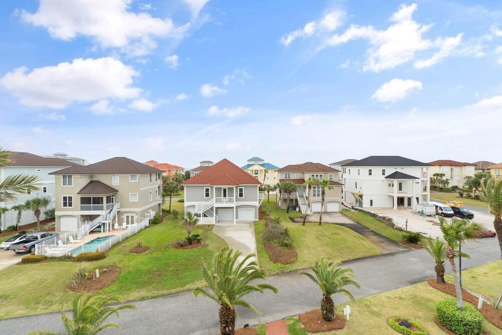 Reunion Beach House