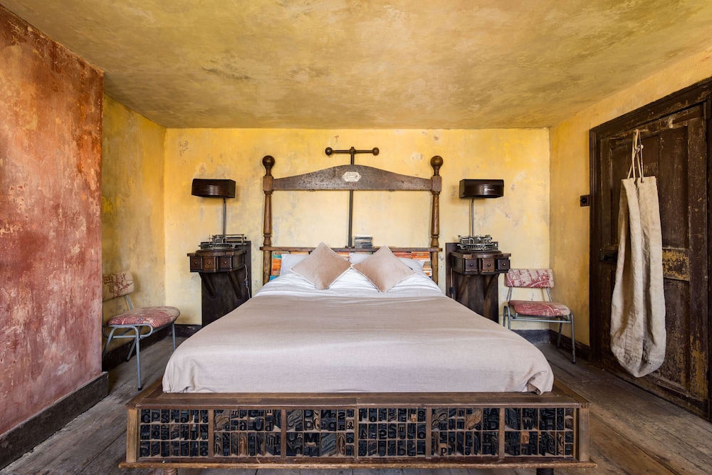 Extraordinary Grade Ii-listed Early Georgian Home