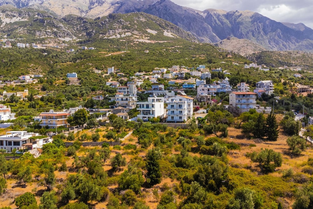 Villa Belle Azure in Gjilek