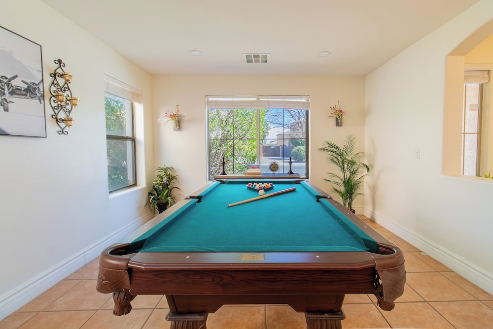 Casa Desert Willow 5BR Home & Pool