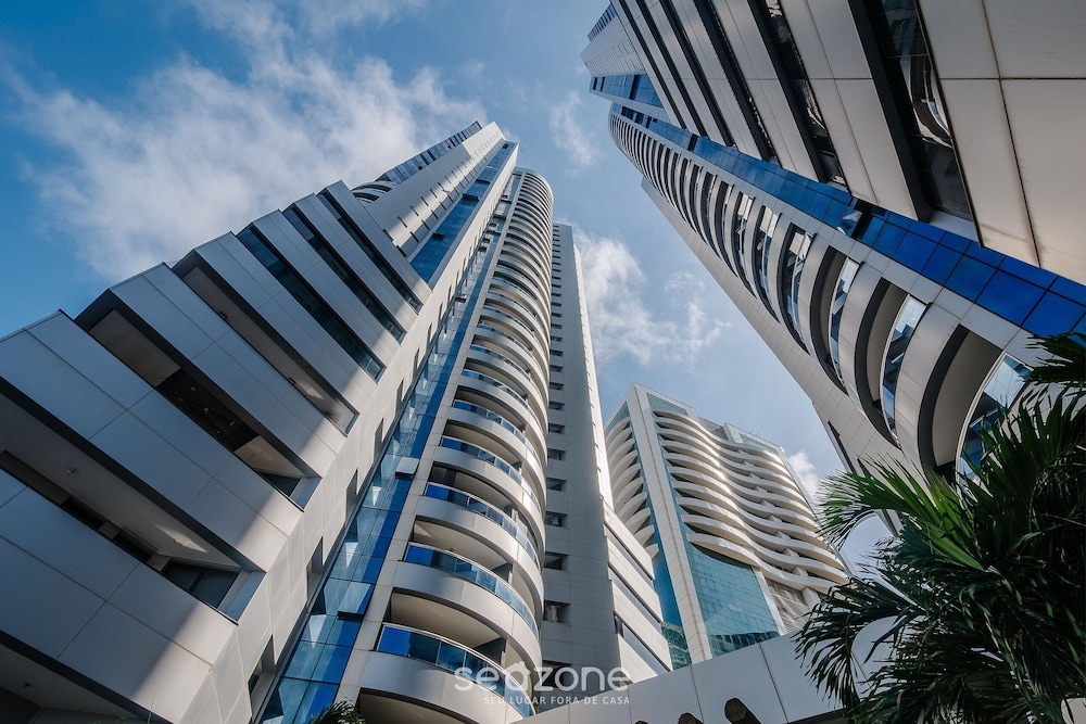 Accommodations With a Prime Location and Building With Pool and gym in Salvador - CSP