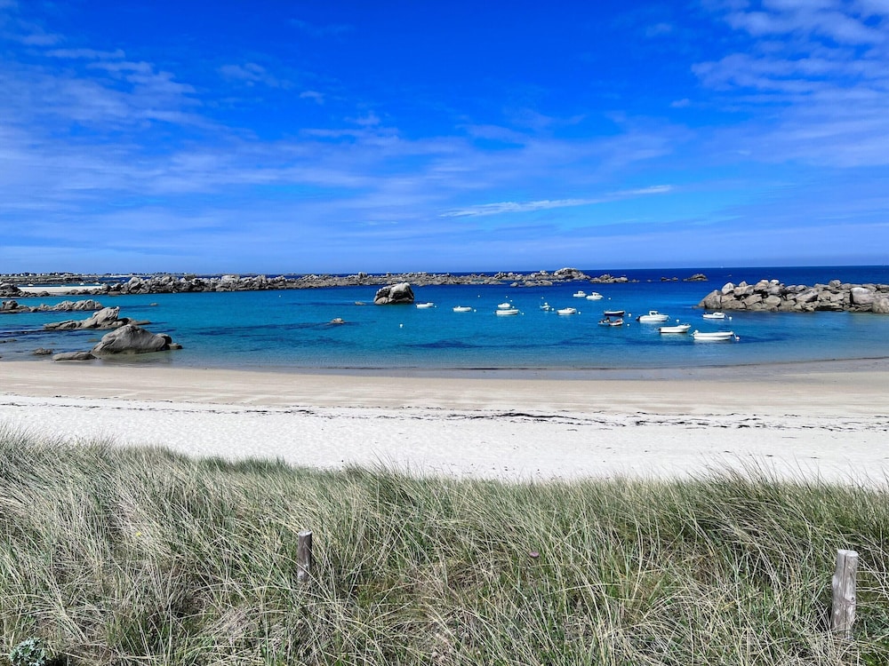 Comfortable Holiday Home Near the Beach