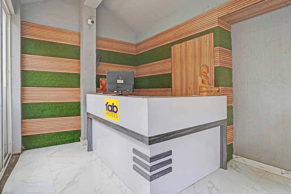 Fabhotel V9