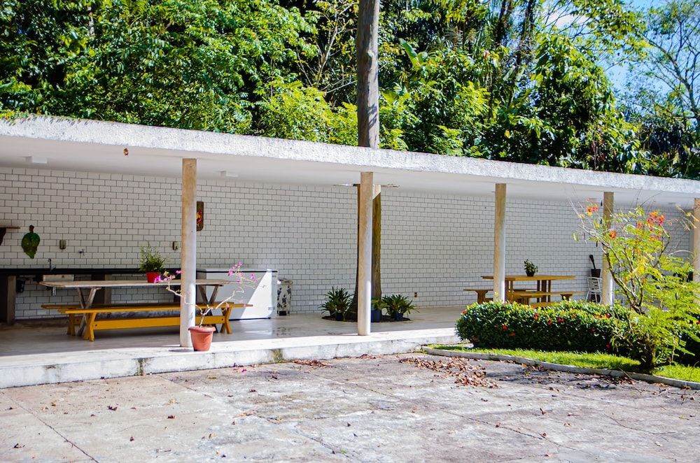 Casa c Wifi Churrasq Pisc red rio Pet Friendly