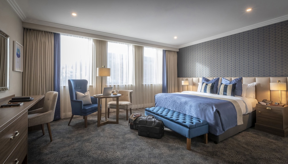 Limerick Vacations - Castletroy Park Hotel Suites - Property Image 4