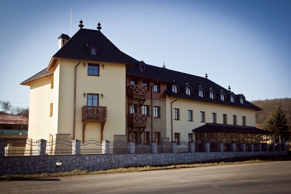 Penzión Chateau Hunting