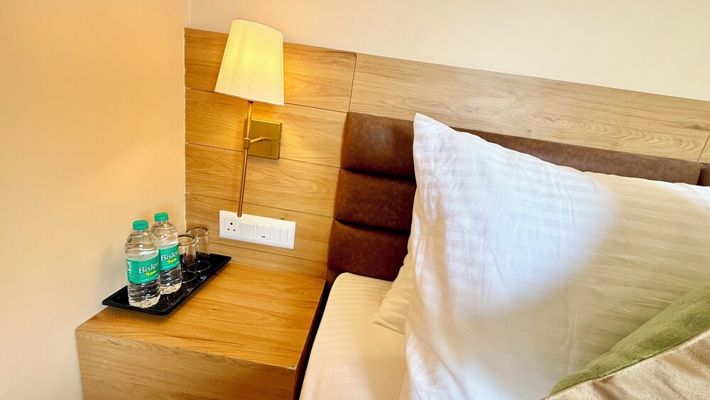 Hotel La Bella - near Sea Beach
