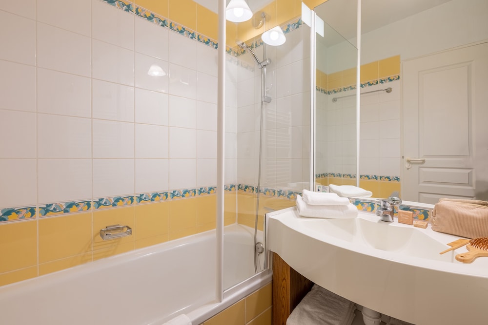 Valmeinier Vacations - Pierre  Vacances Residence Le Thabor - Property Image 4