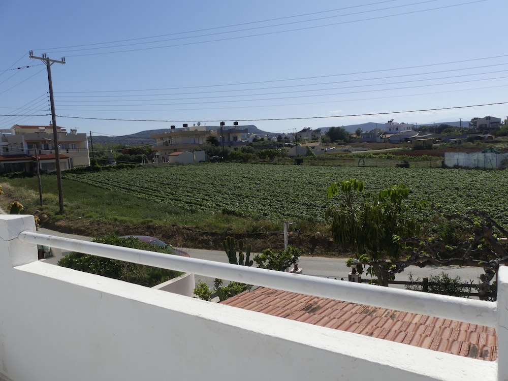 AMZ Apartments