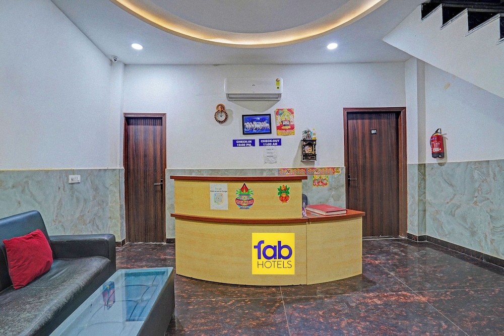Fabhotel Stars