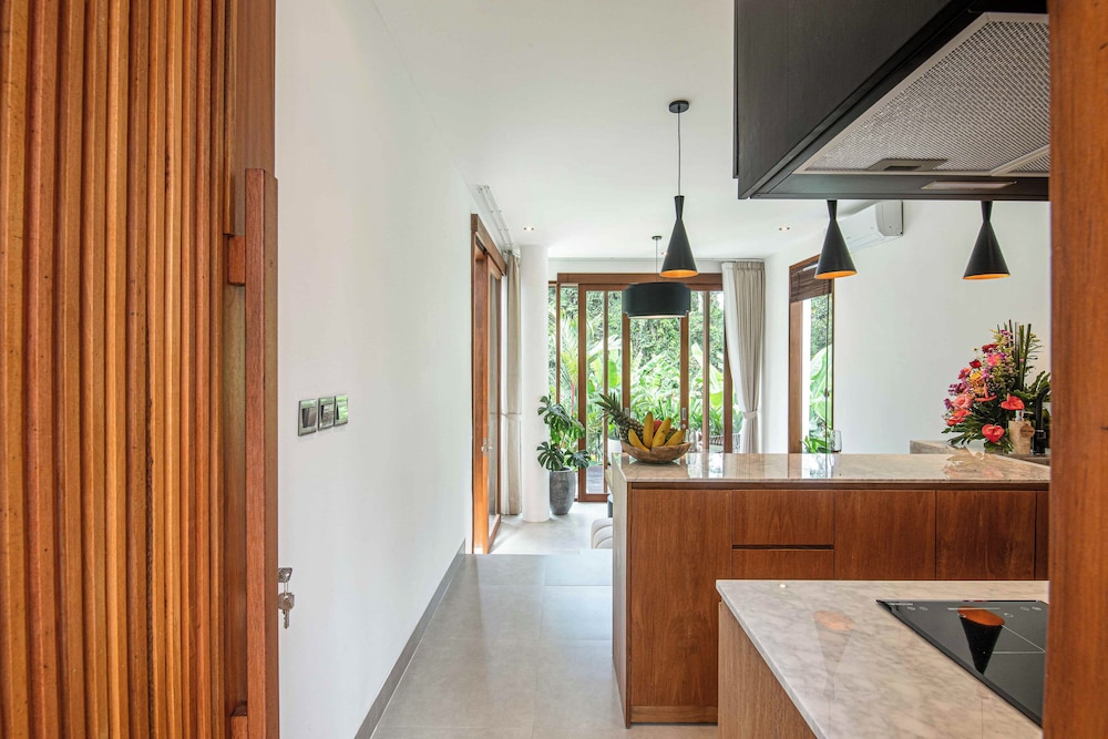 Chic 1BR Villa Serene Jungle Escape, Ubud