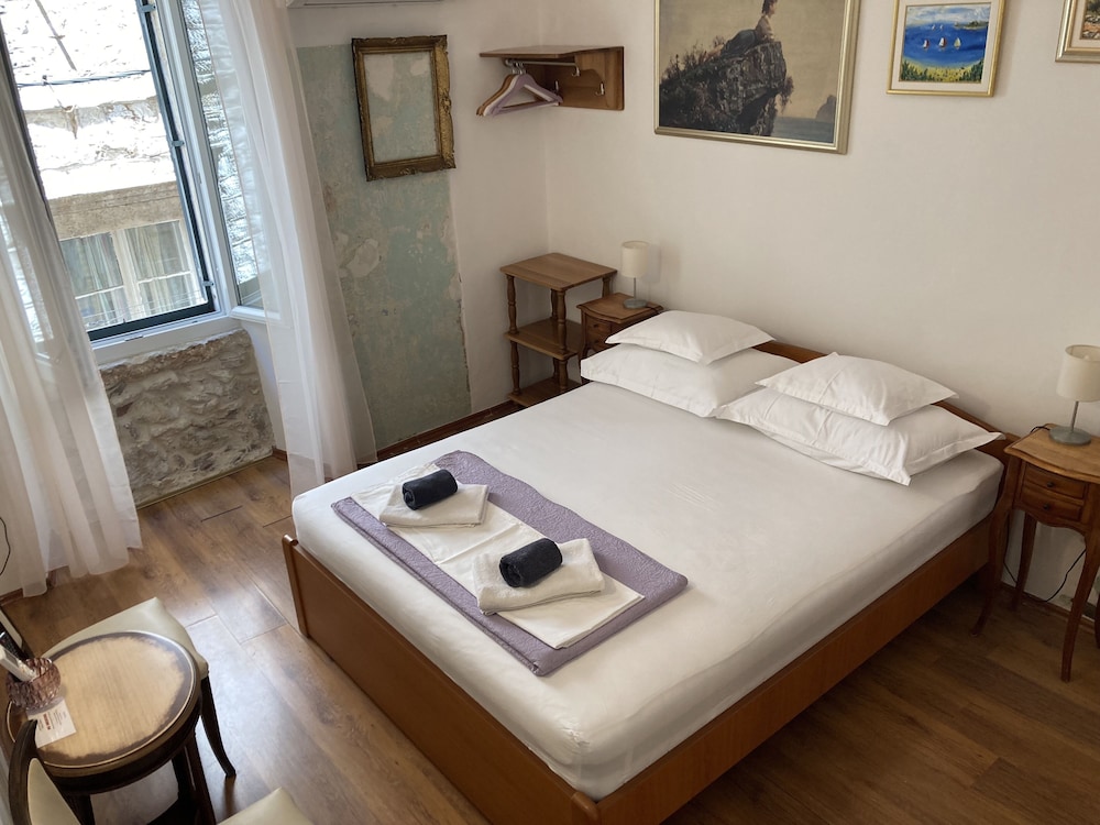 Rooms Vicelic Guest House