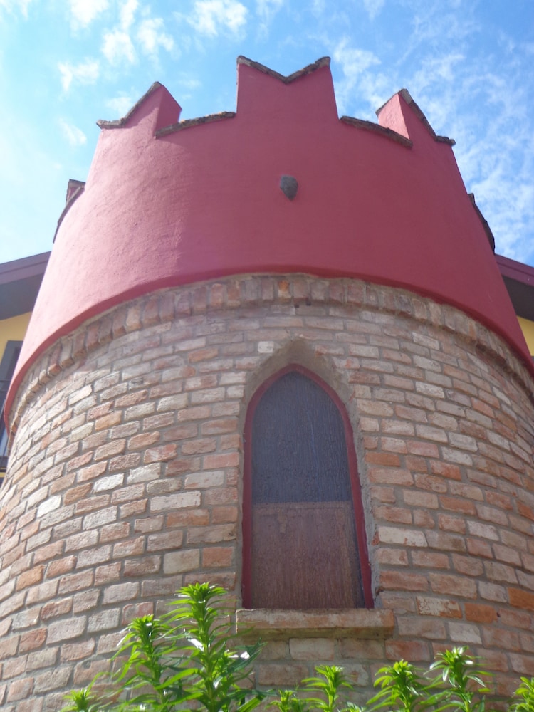Photo 24