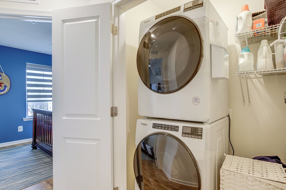 Walk to Dtwn: Waterfront Eastern Shore Townhome!