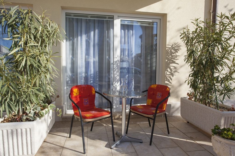 Apartment Almera N3 view 5