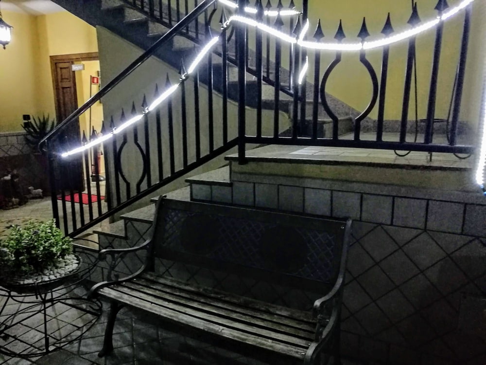 Garden Inn