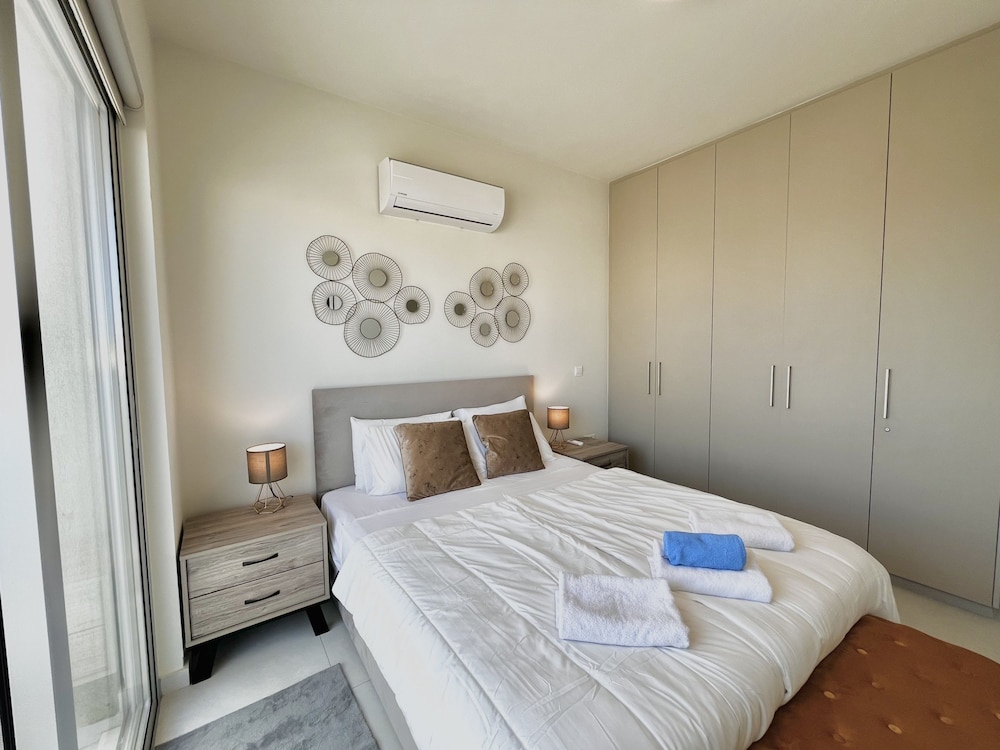 85 KAP - Stay Mythical Blue Apartment