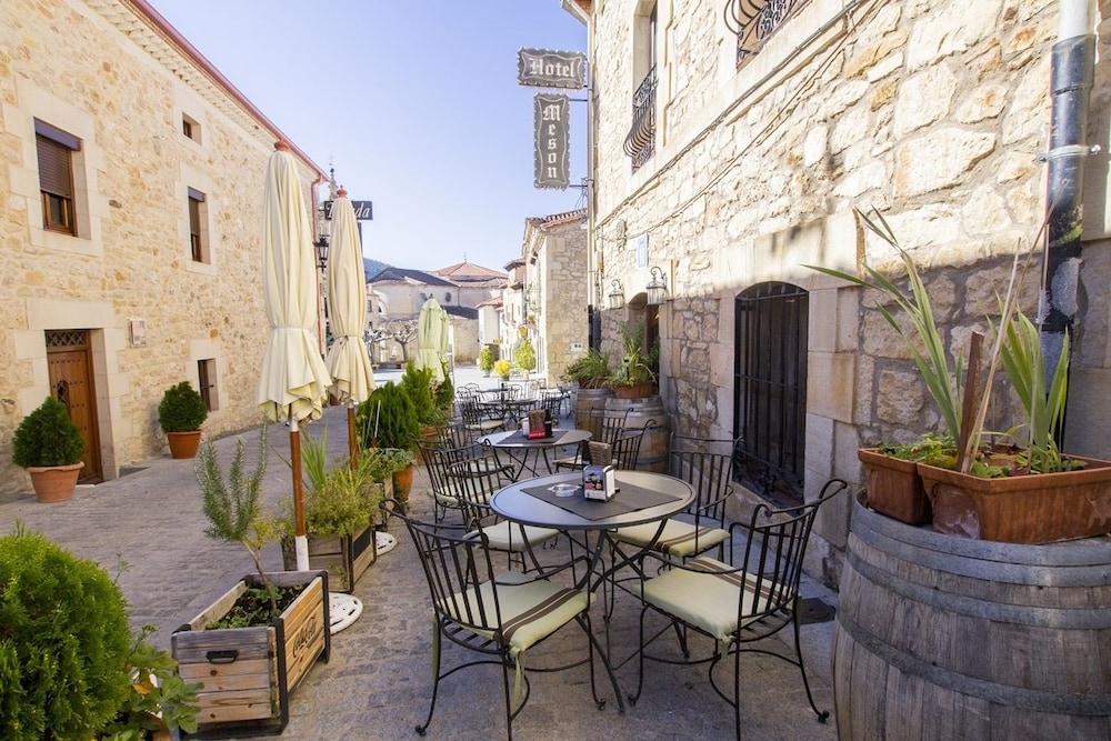 Hotel Mesón Casa de Guzmán