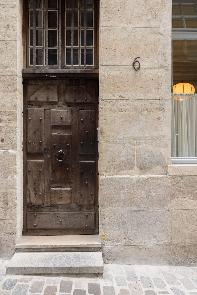 Notre Dame Paris Suite