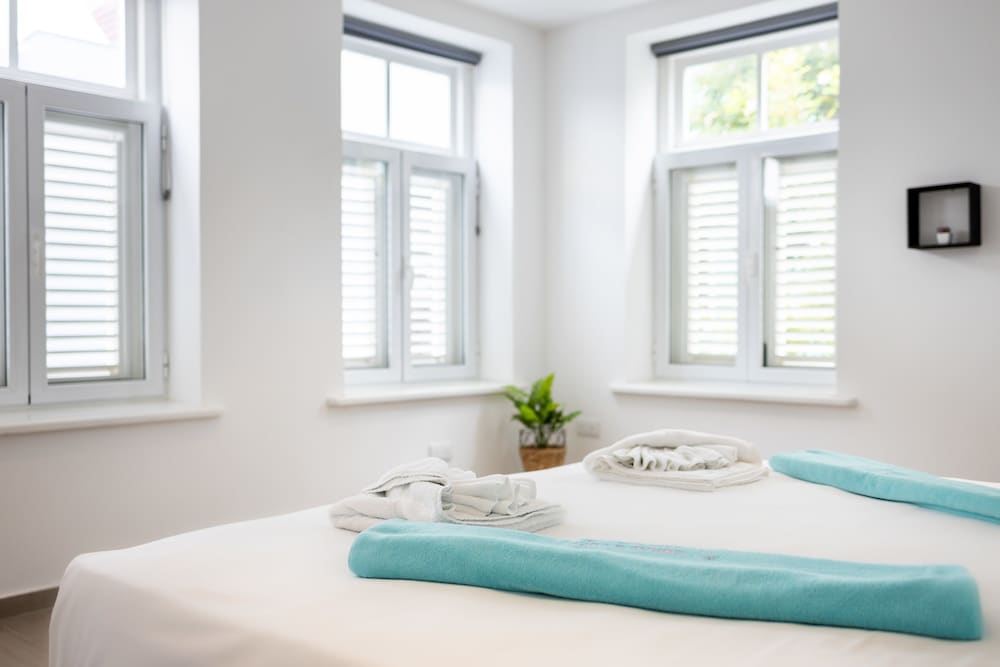 Willemstad Historic City Suites