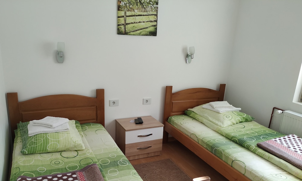 Apartments&Rooms Bojic view 3