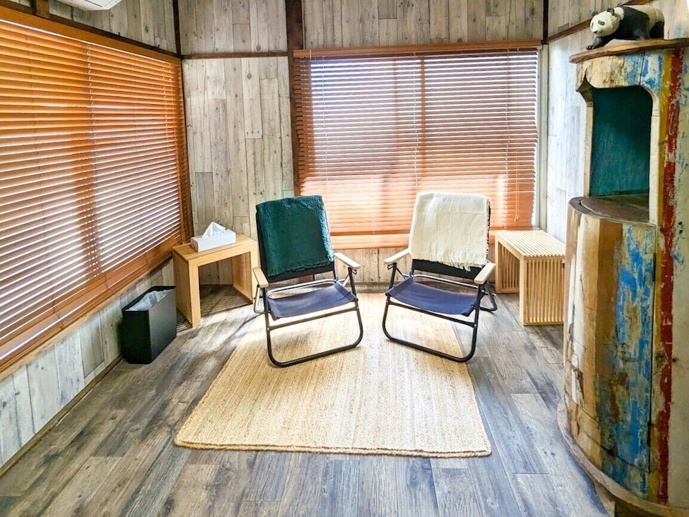 Wanderlust Inn