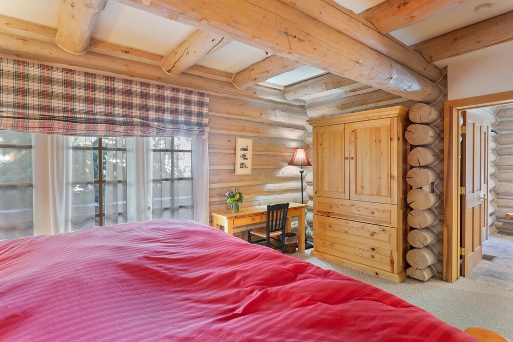 Pine Inn at Trail's End Lodge - Three Bedroom Residence with Spa #3 3 Condo
