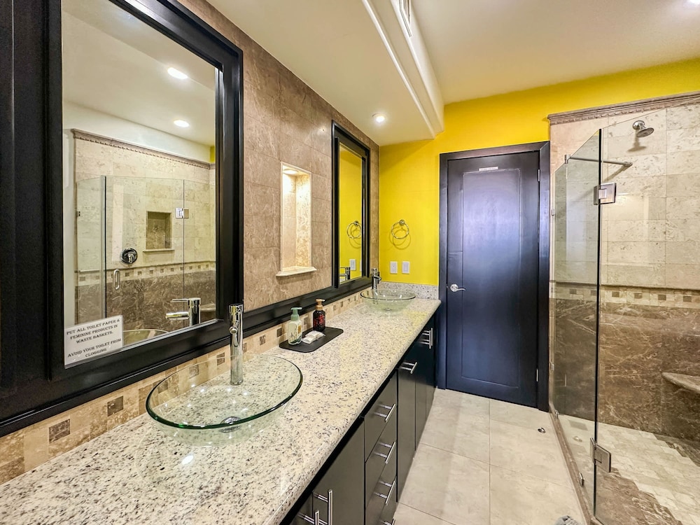 2BR Sunset Escape for Families