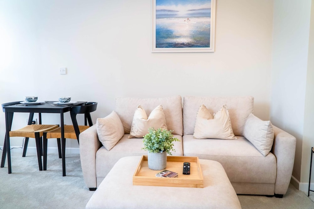 Station Road - 1 Bedroom Apt - Burry Port