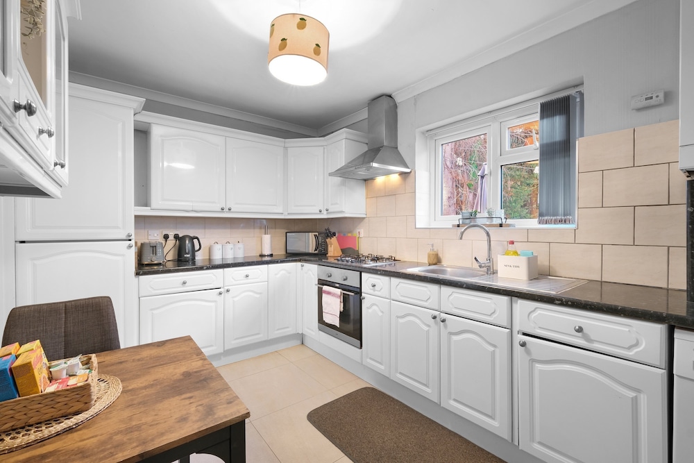 Keel Drive Modern 3 Bedroom Home