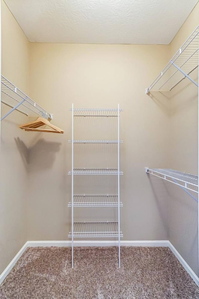 Lux Dublin 2BR 1st Floor W D Pet Friendly