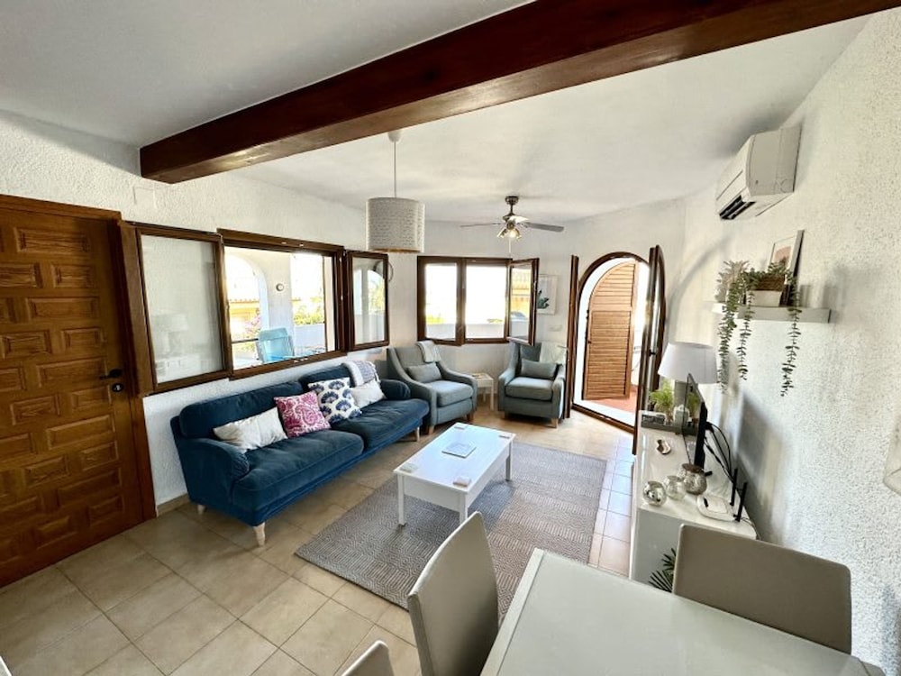 Casa Clare - 3 Bedroom Apartment in Denia